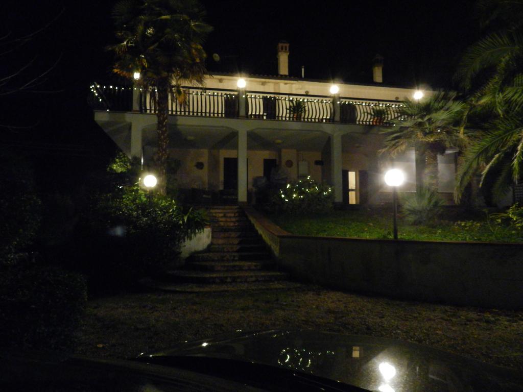 B&B Villa Maria テルニ エクステリア 写真
