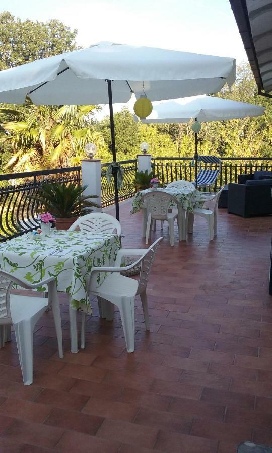 B&B Villa Maria テルニ エクステリア 写真